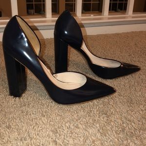 Zara Woman D’Orsay Navy Pumps